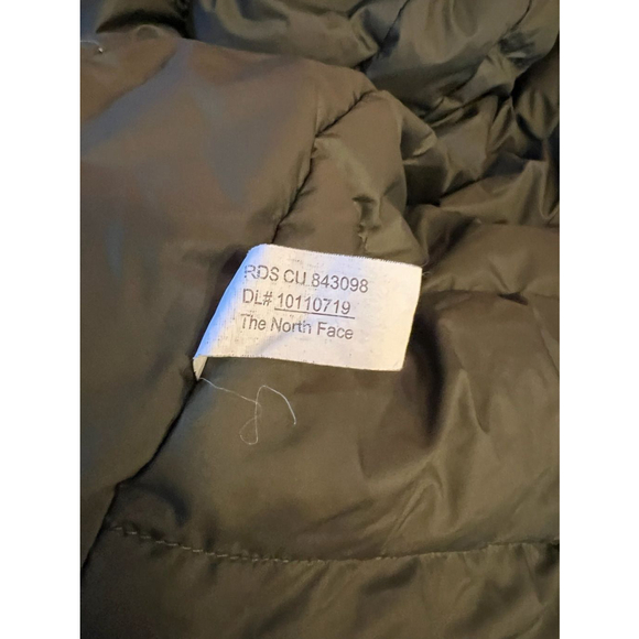 Like New The North Face Zoomie Jacket - Picture 11 of 12
